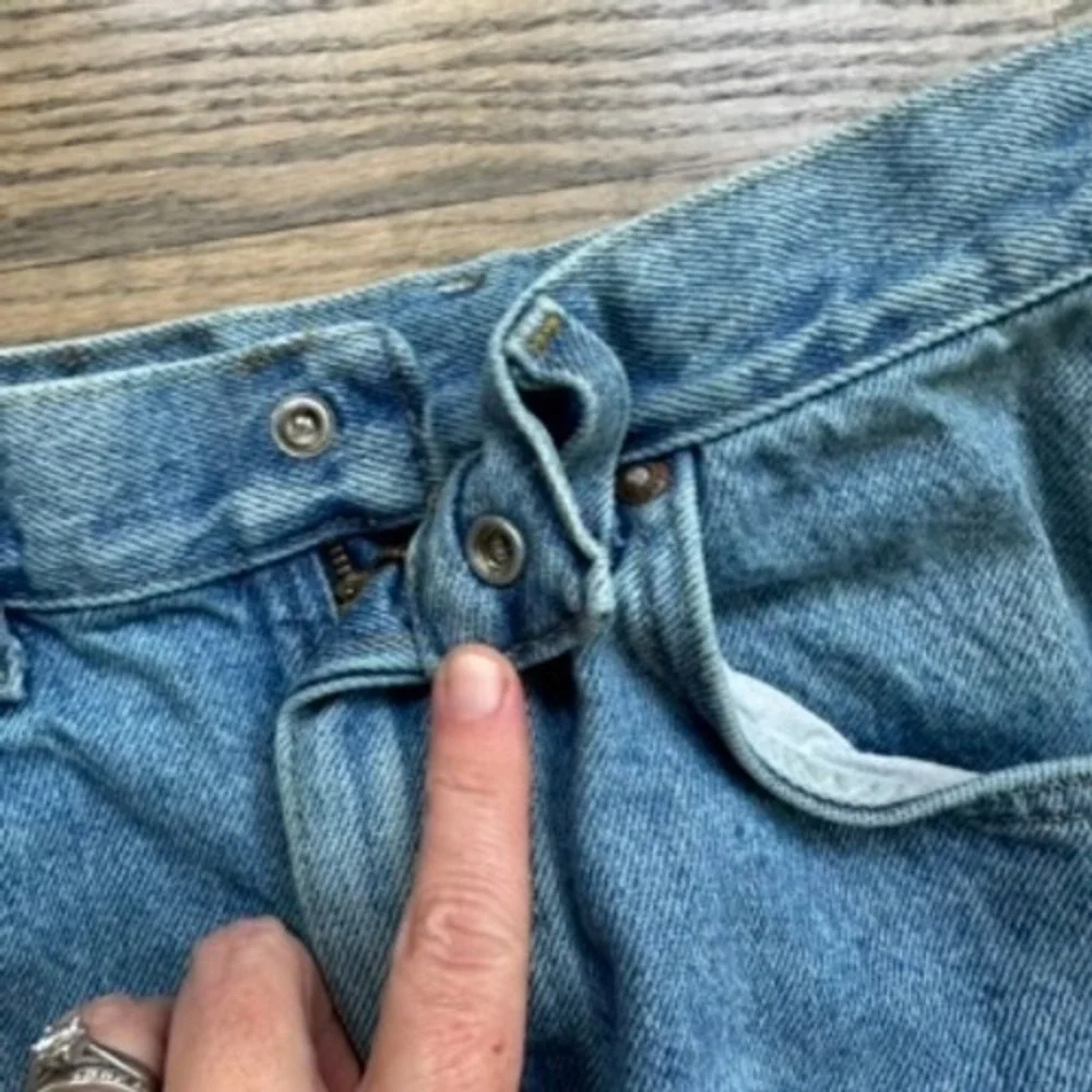 Lee Jeans Vintage High Waist Denim‎ Distressed Light Wash Kids (Size 12)